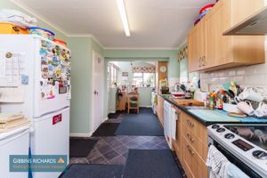 Photo 11- click for photo gallery